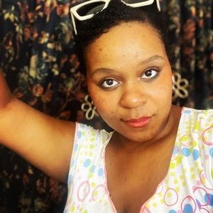 Meet your Posher, Desirée